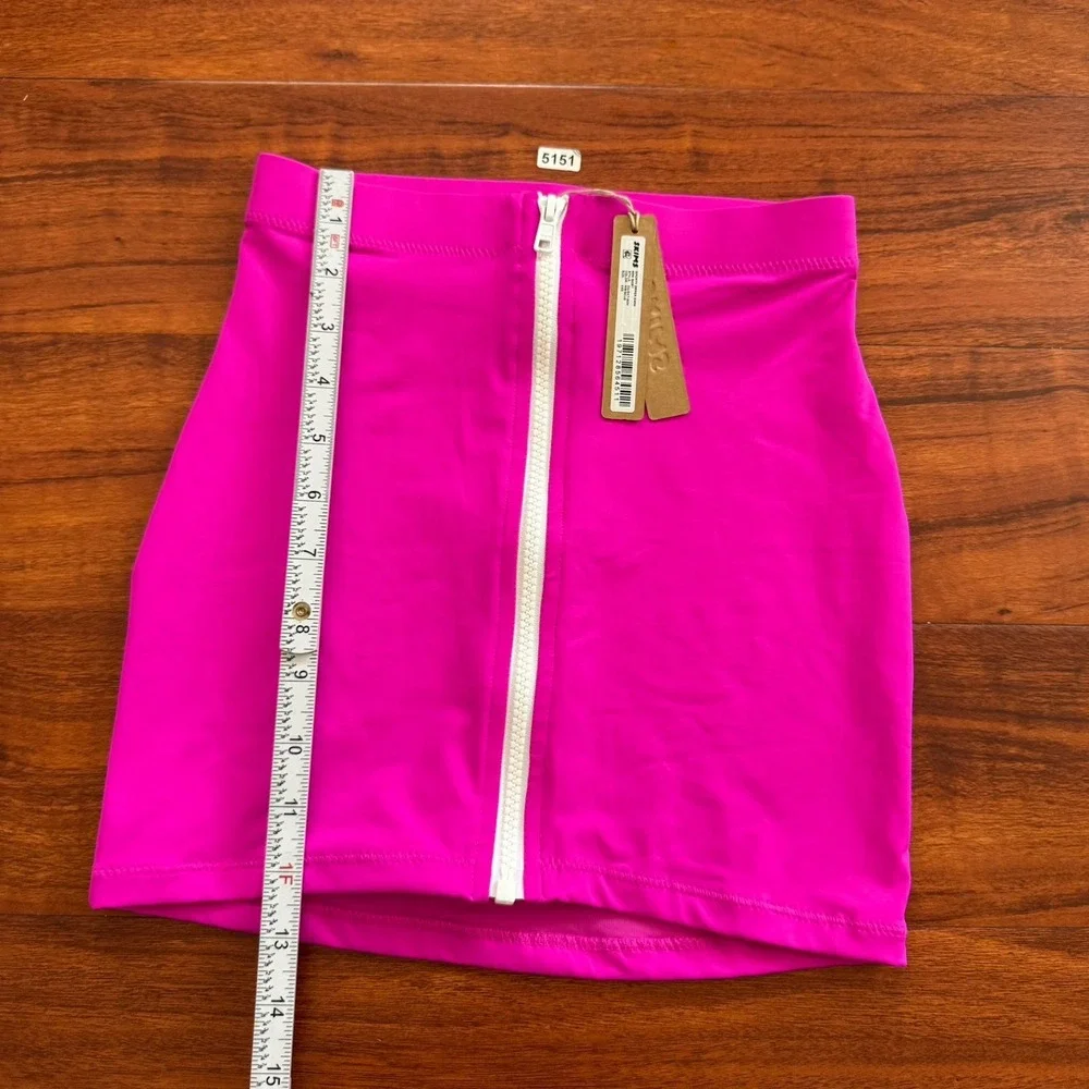 Skims Sporty Zipper Swim Mini Skirt Hibiscus Pink Size XXS CU-SKT-3024 NWT